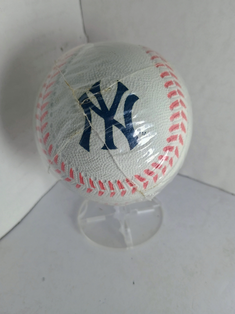 New York Yankees Logo Baseball - Rubber T-ball Baseball